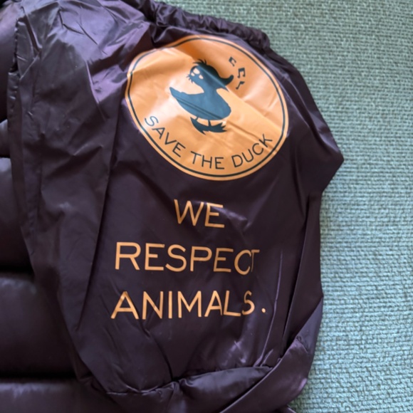 SAVE THE DUCK LYNN VEST MEDIUM BURGUNDY - Picture 2 of 4